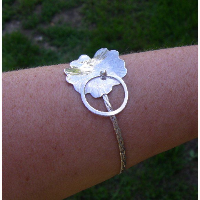 bracelet un rond dans l'eau et nénuphar